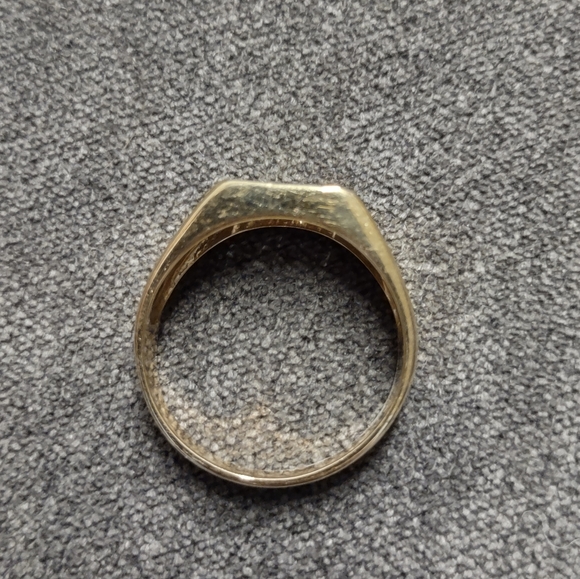 18k sparkly diamond ring - Picture 5 of 7